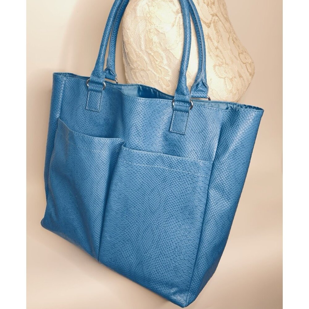Neiman Marcus Large Blue Weekender Faux Snakeskin Embossed Tote Bag Purse 18" W
